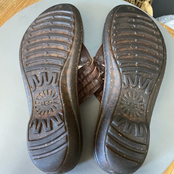 UGG leather sandals - Picture 4 of 7